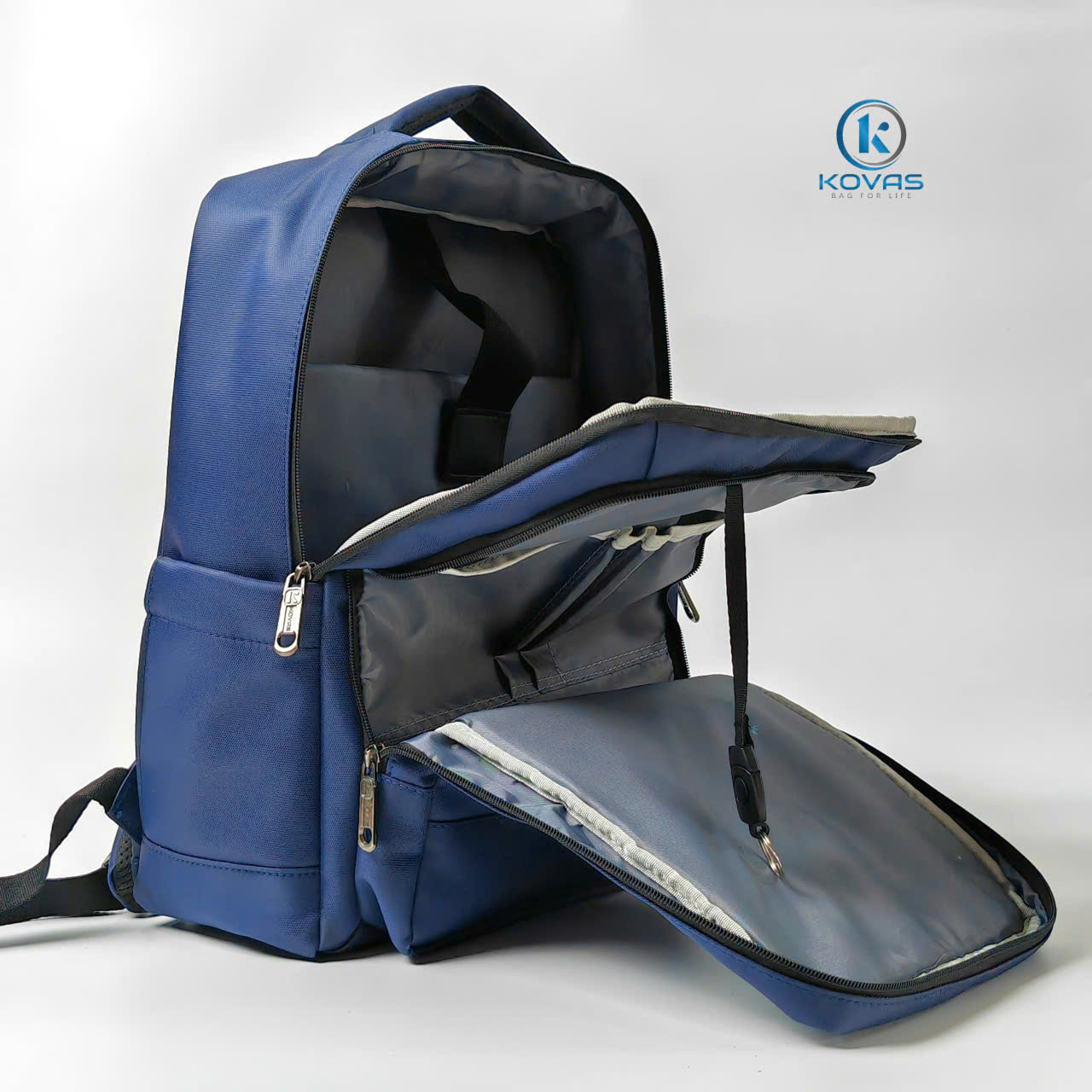 mua-balo-laptop-in-logo